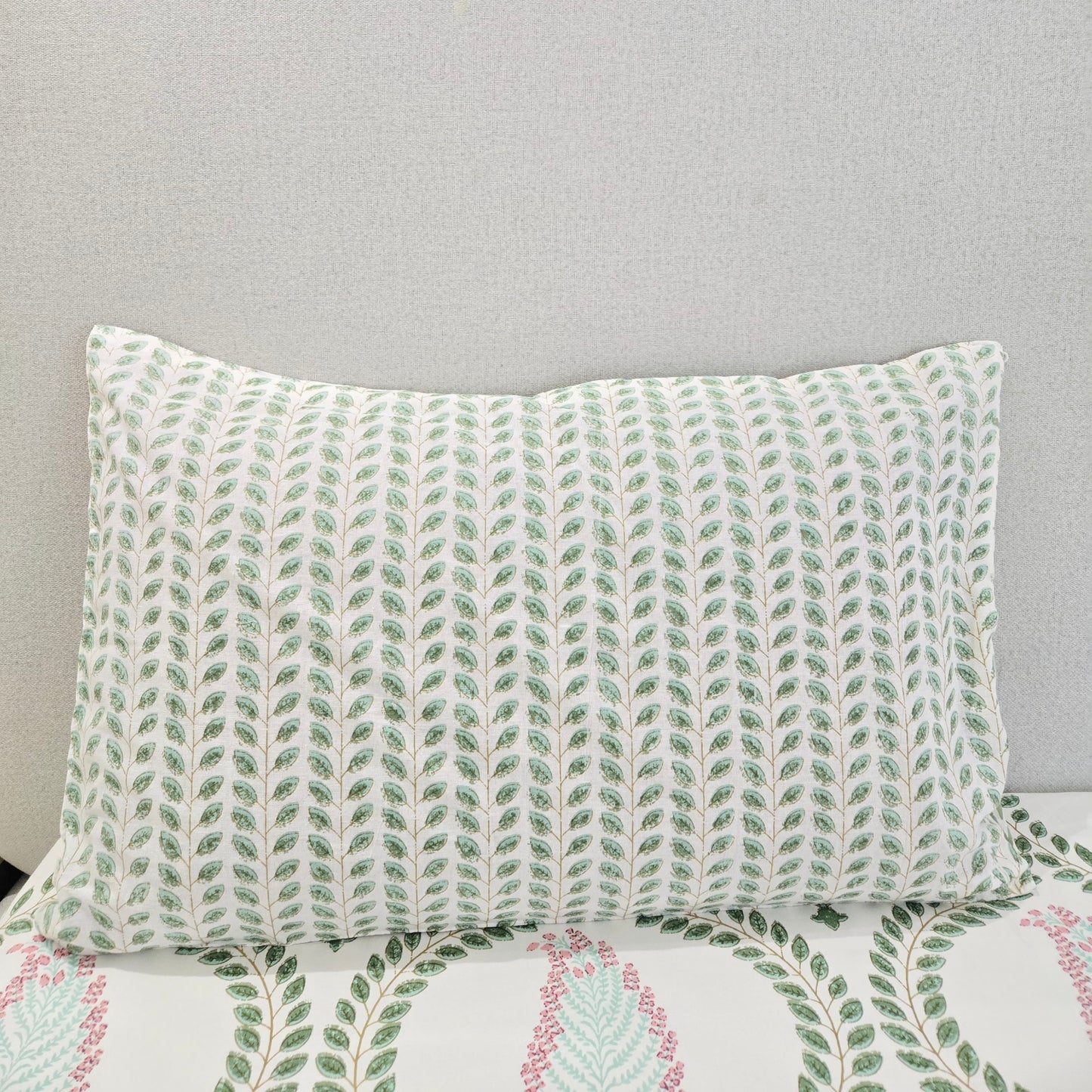 Pure Cotton Bedsheet | 210 TC |