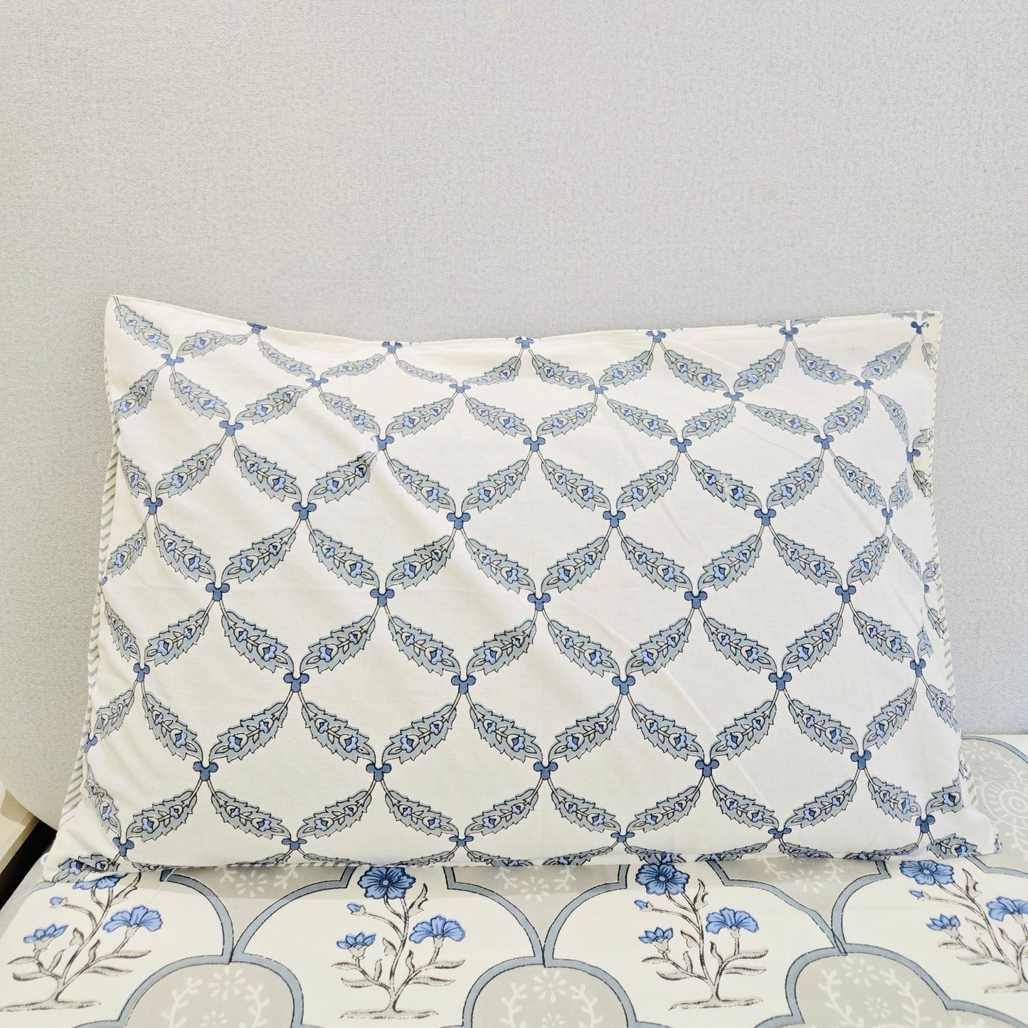 Pure Cotton Bedsheet | 210 TC |