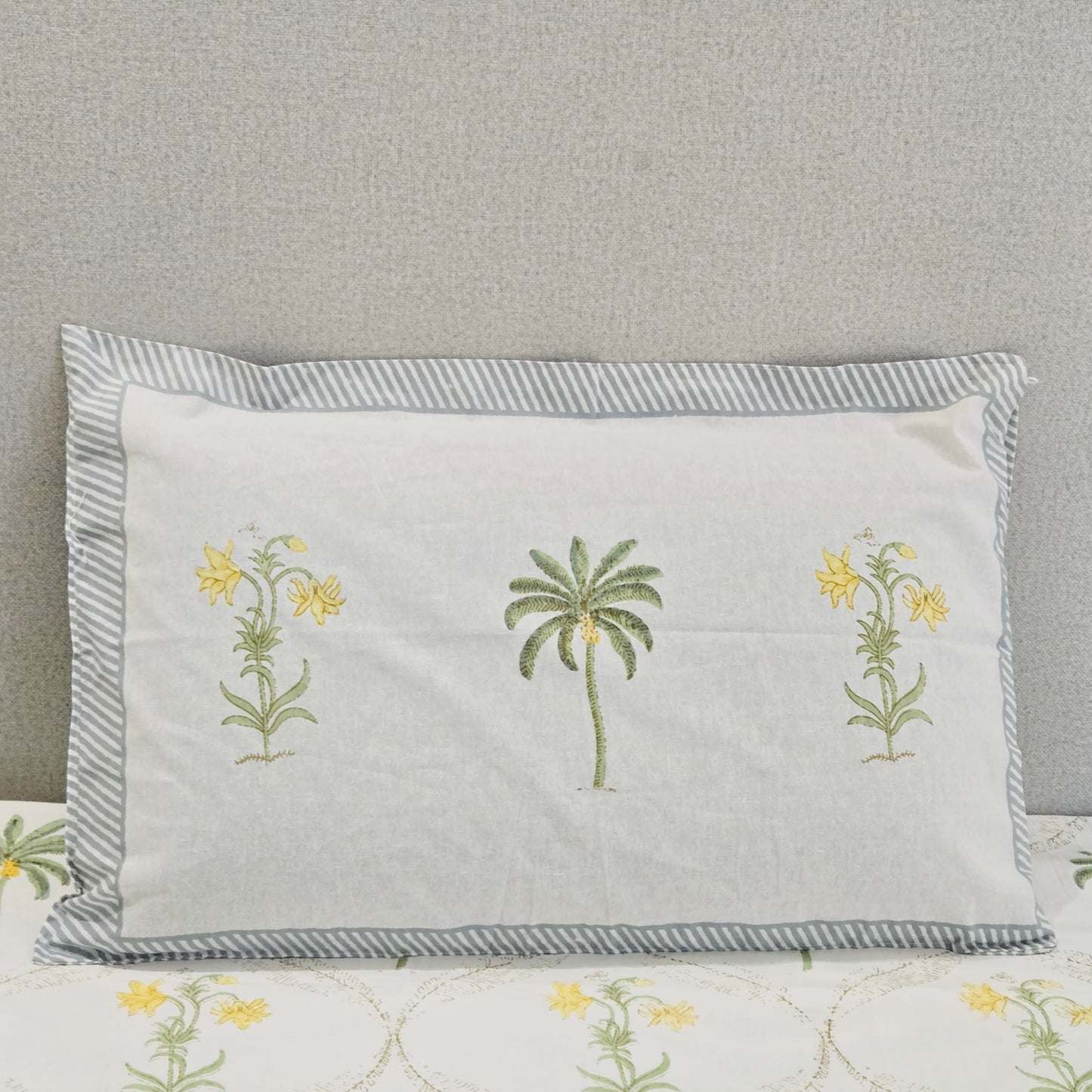 Pure Cotton Bedsheet | 210 TC |