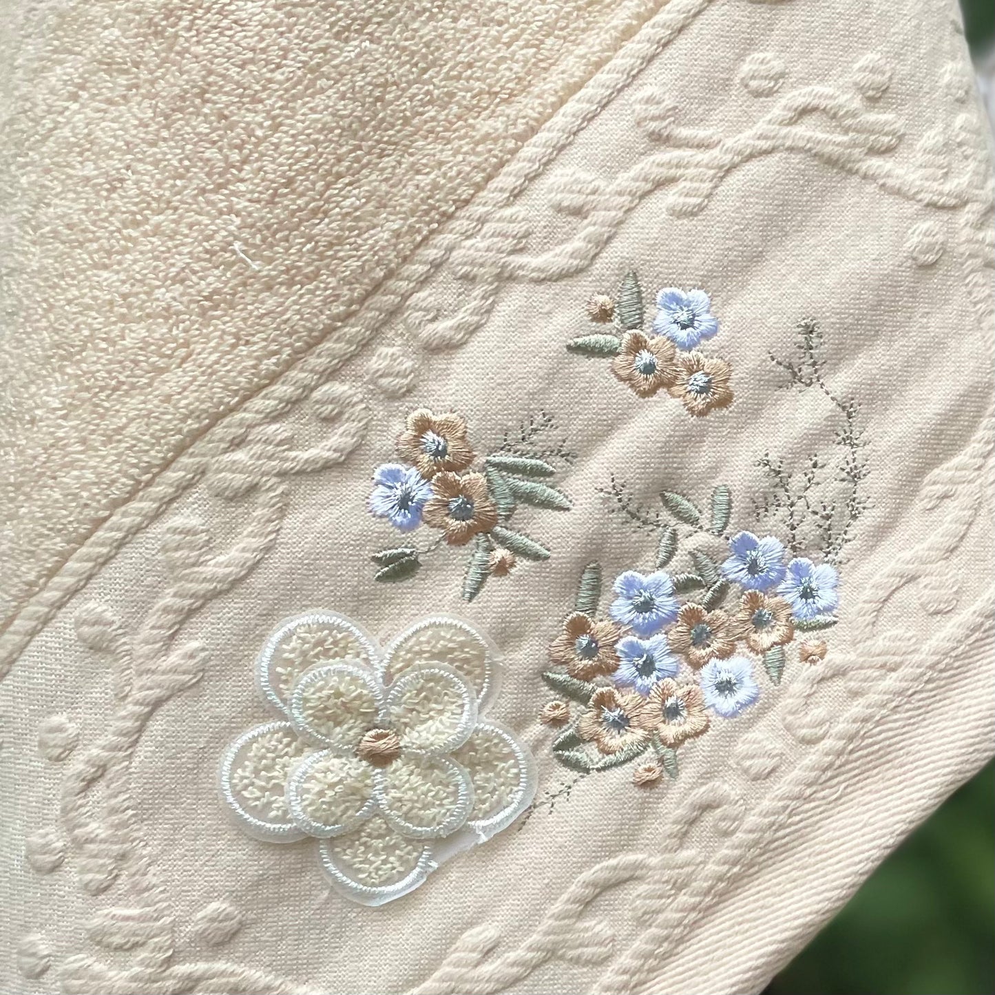 Cotton Luxury Towel | 500 GSM | Super Soft