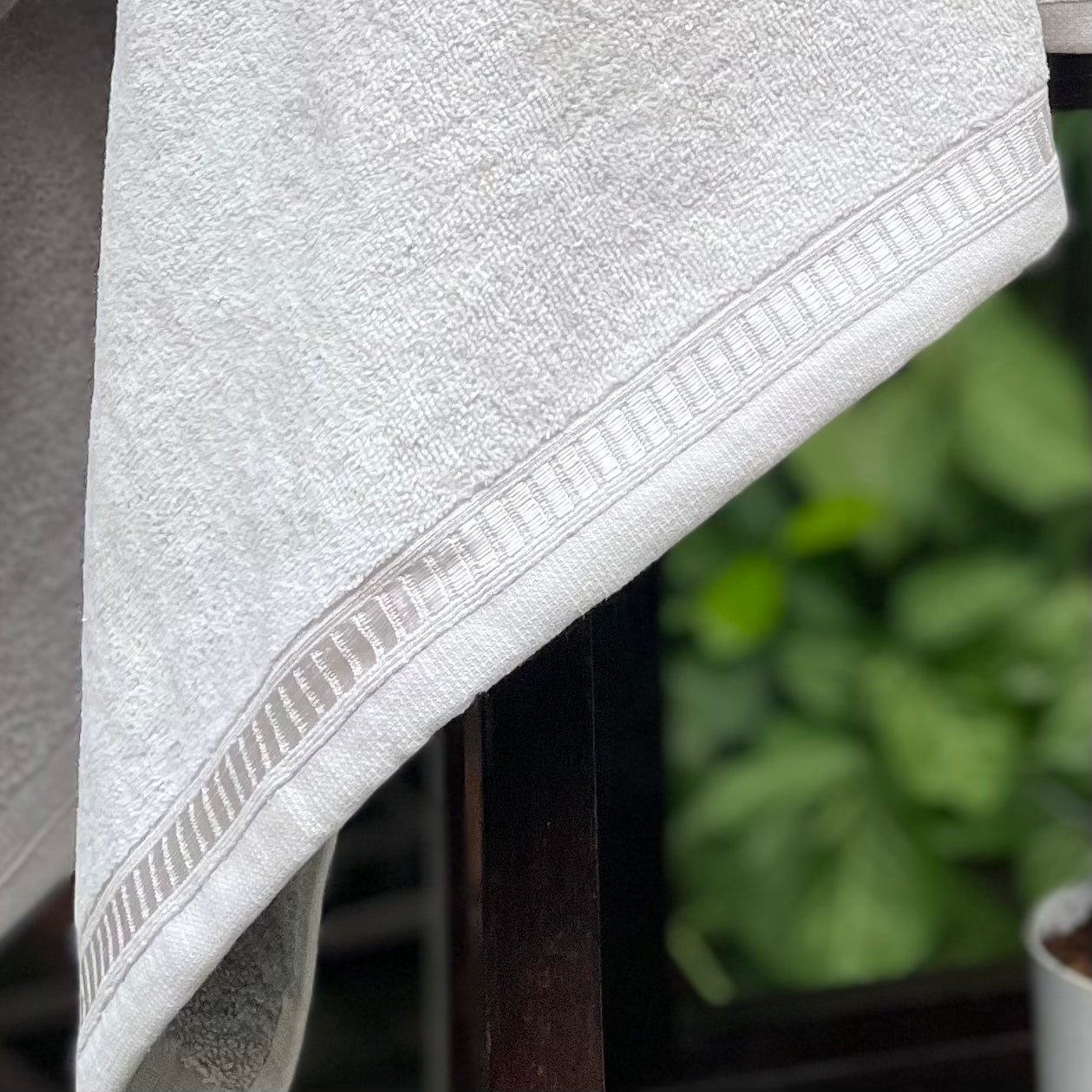 Cotton Luxury Towel | 460 GSM | Super Soft