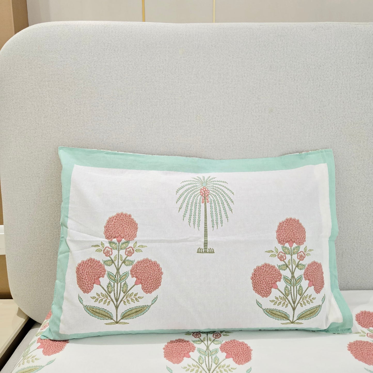 Pure Cotton Bedsheet | 210 TC |