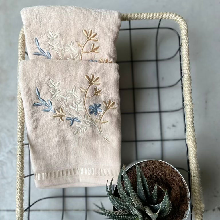 Cotton Luxury Hand Towel | 460 GSM | Super Absorbent