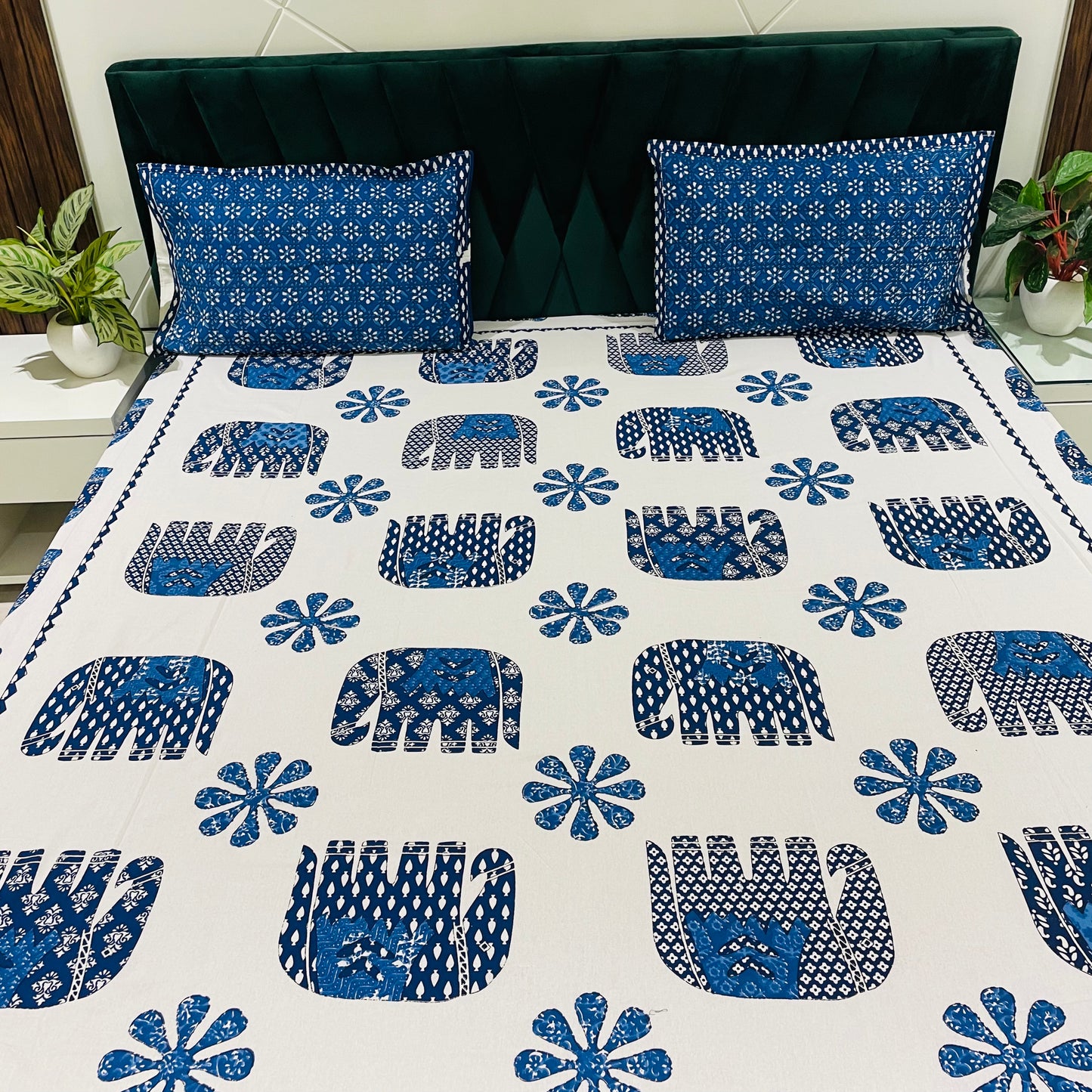 Pure Cotton Bedsheet | 210 TC |