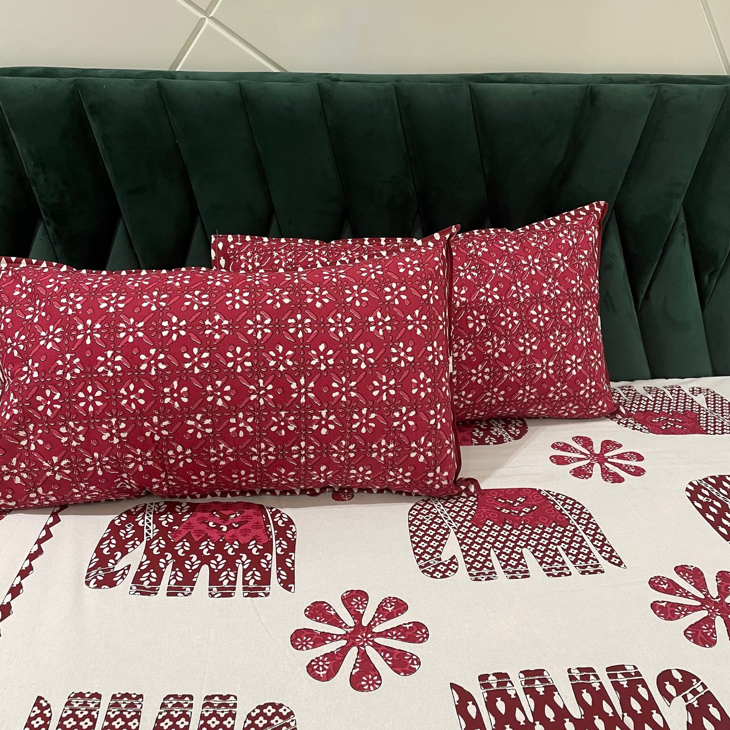 Pure Cotton Bedsheet | 210 TC |