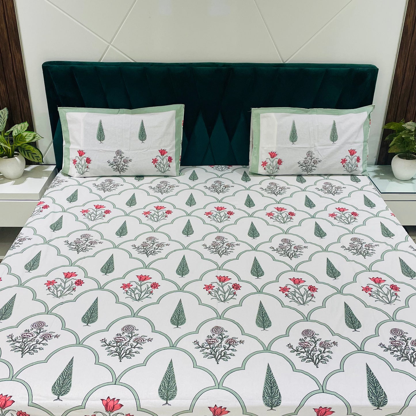 Pure Cotton Bedsheet | 210 TC |