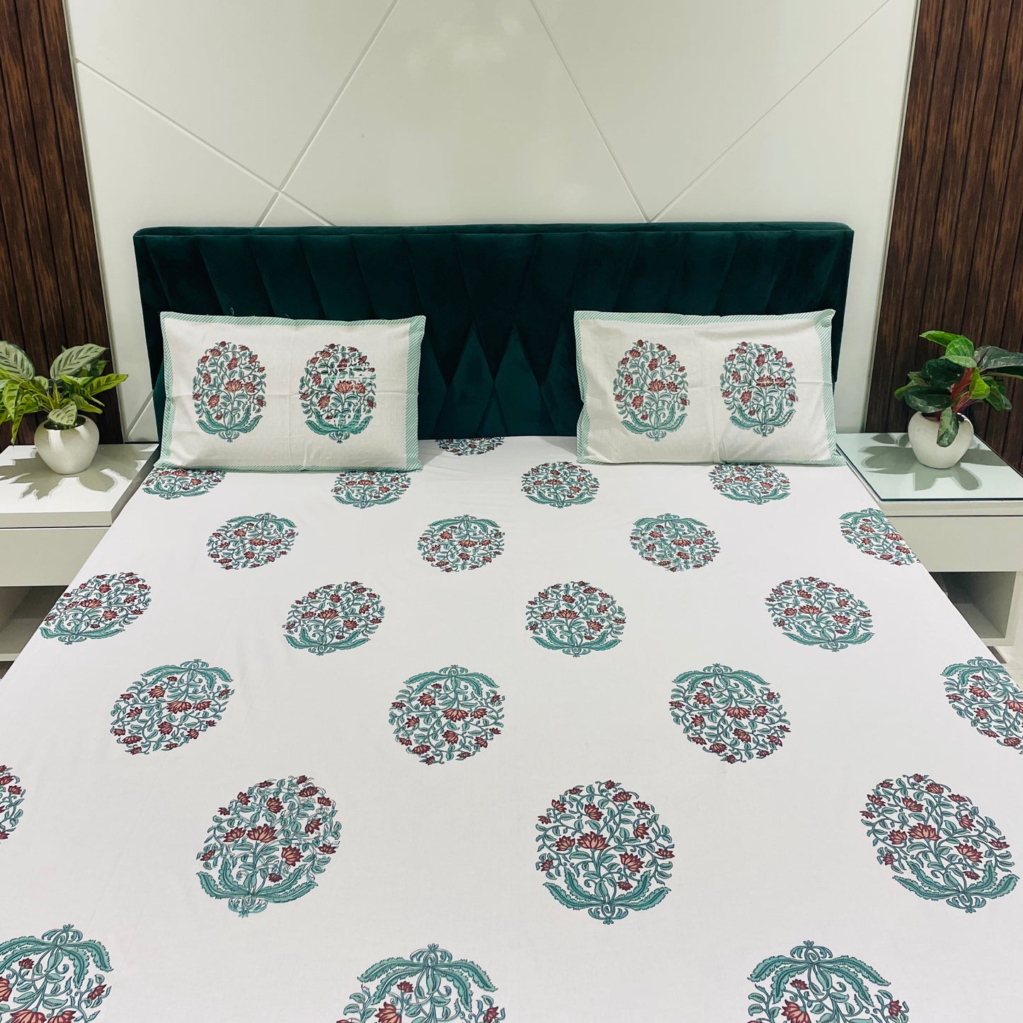 Pure Cotton Bedsheet | 210 TC |