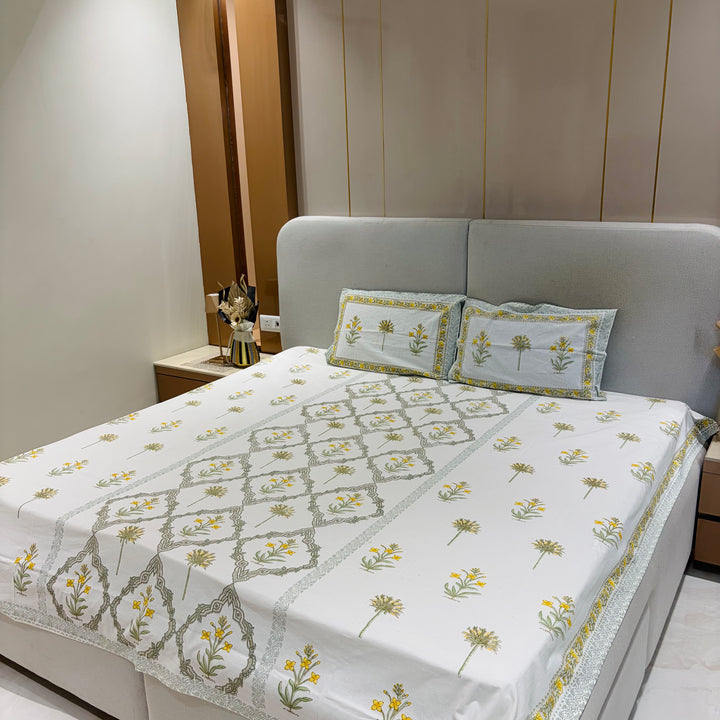 Blush Vine Cotton Bedsheet