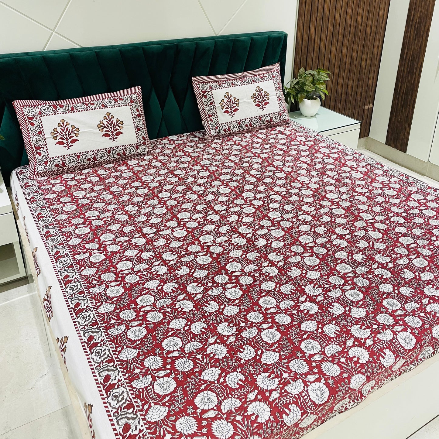 Pure Cotton Bedsheet | 210 TC |