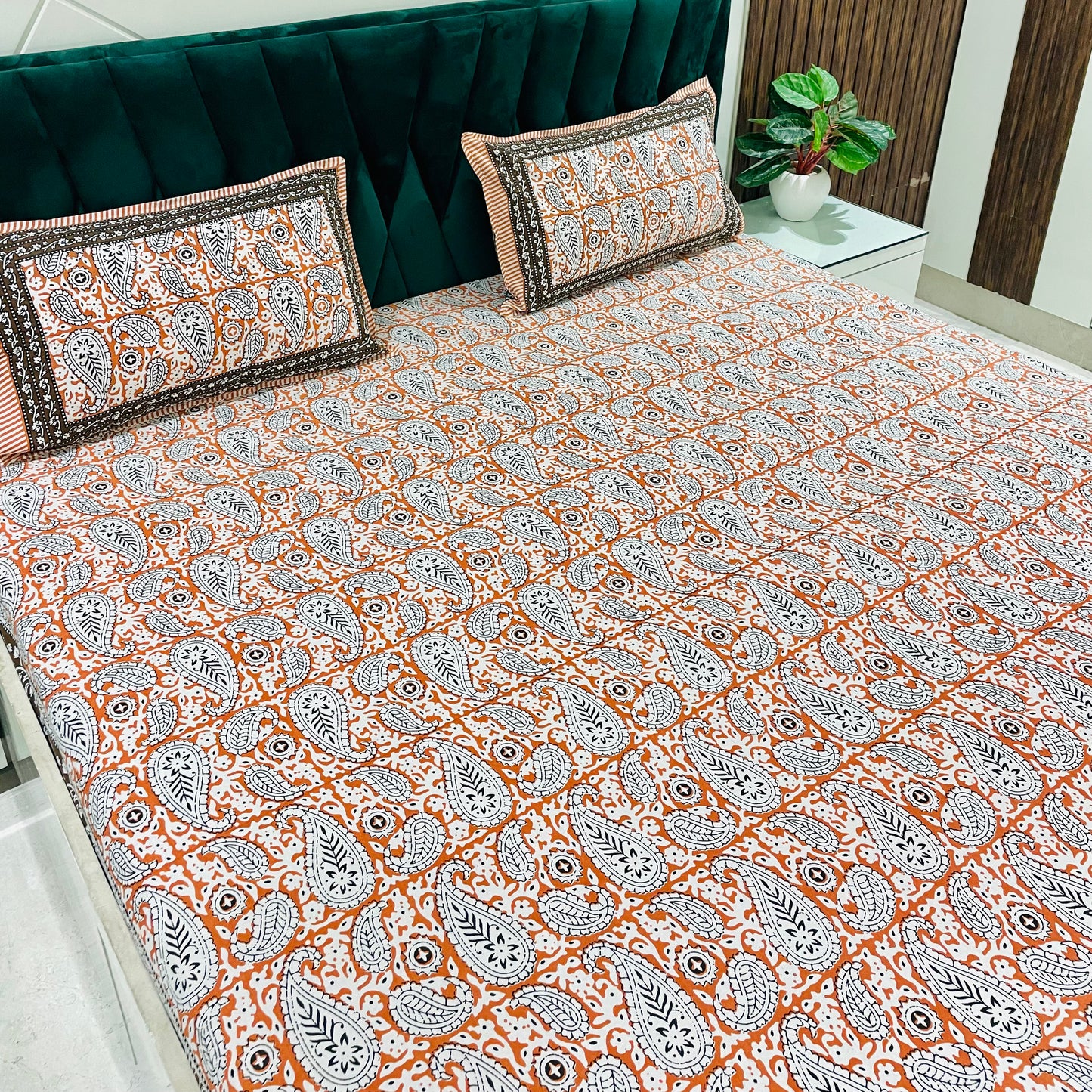 Pure Cotton Bedsheet | 210 TC |