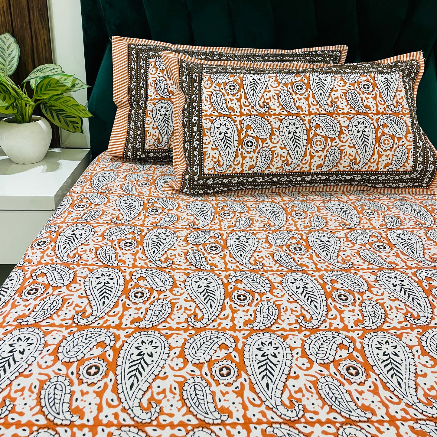 Pure Cotton Bedsheet | 210 TC |