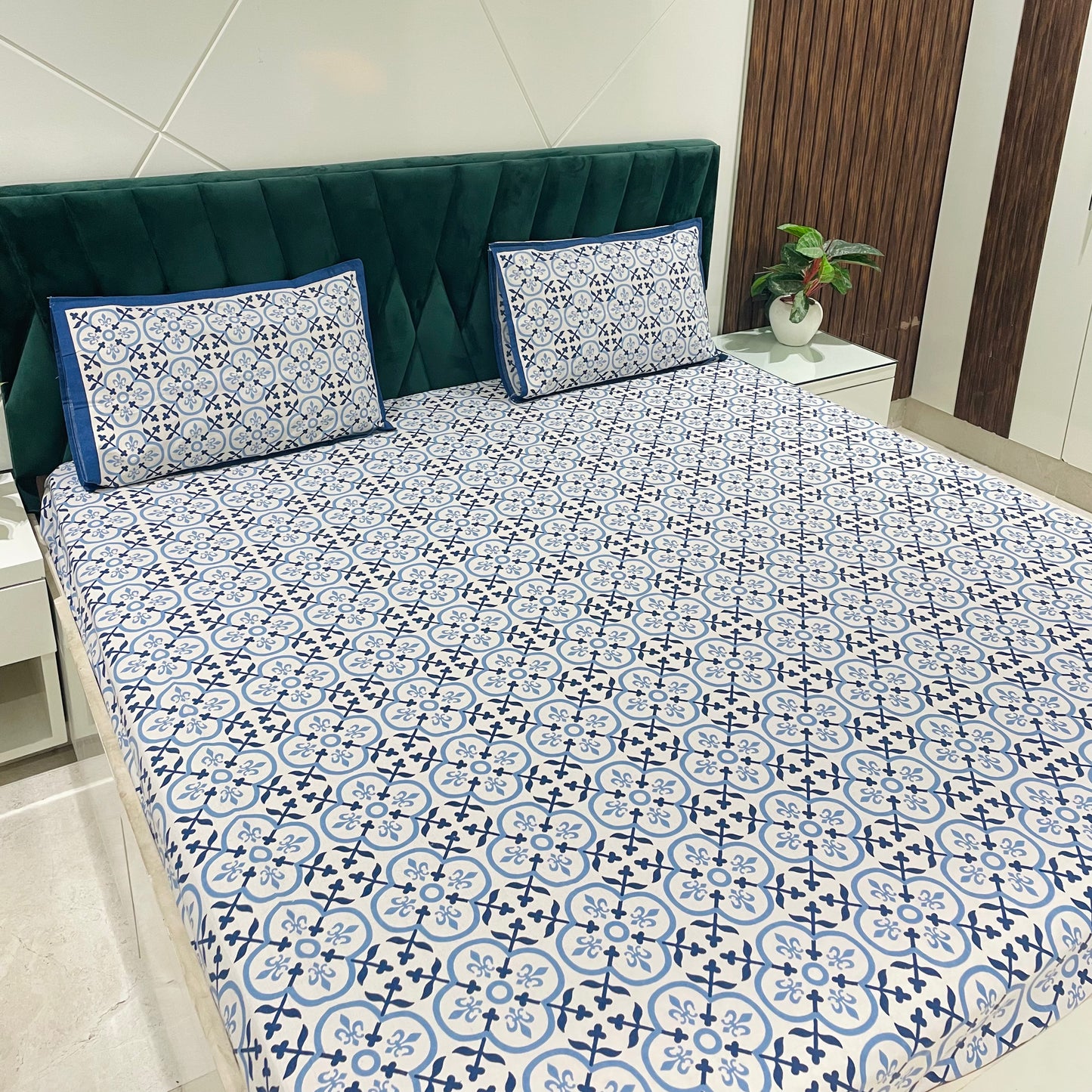 Pure Cotton Bedsheet | 210 TC |