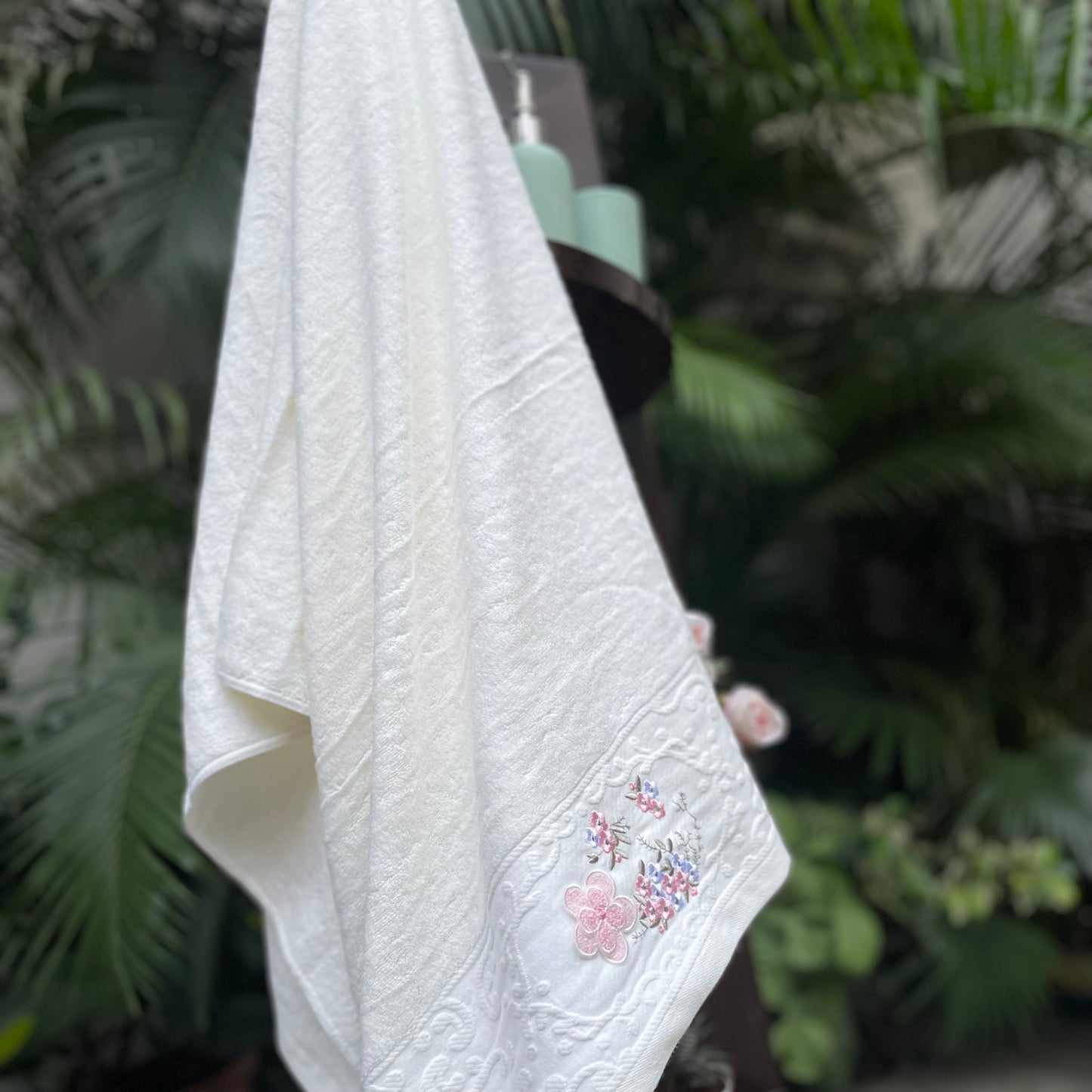 TrueIndia Cotton Luxury Towel | 500 GSM | Super Soft