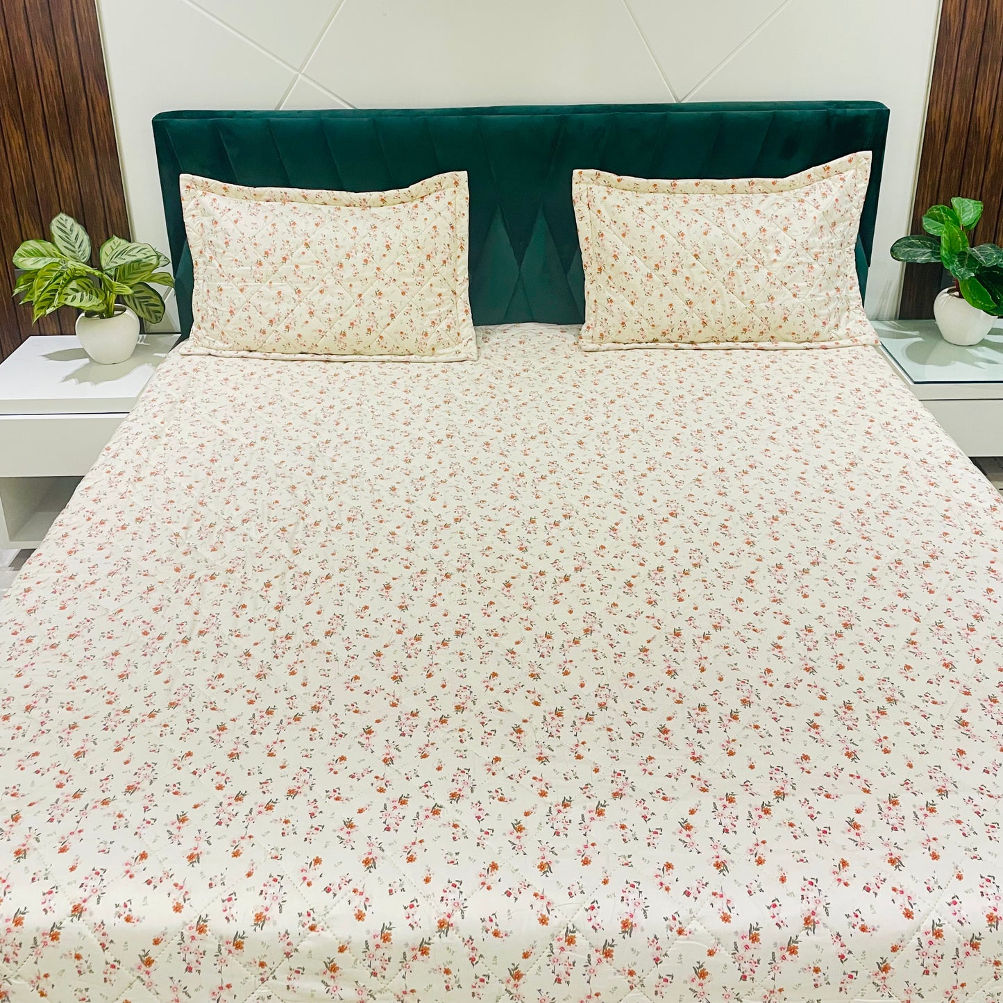 Micro Quilted Bed-Spread  with Matching Pillow Covers | 90"x100" |