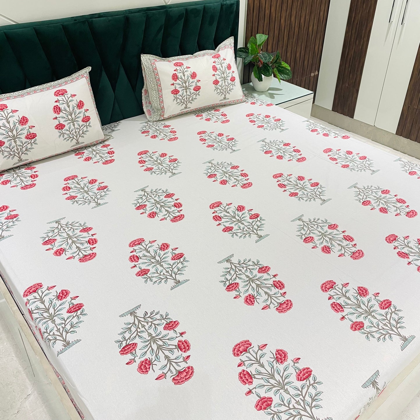 Pure Cotton Bedsheet | 210 TC |