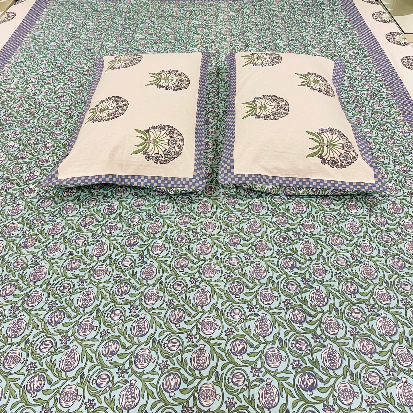 Pure Cotton Bedsheet | 210 TC |