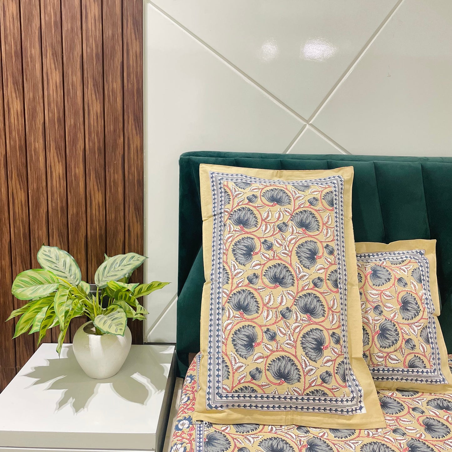 Pure Cotton Bedsheet  | 210 TC |