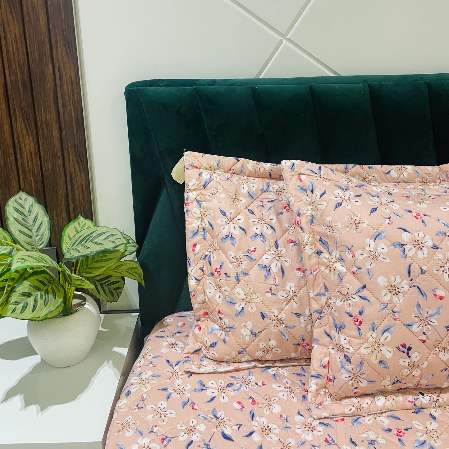 TrueIndia Micro Quilted Bed-Spread  with Matching Pillow Covers | 90"x100" |