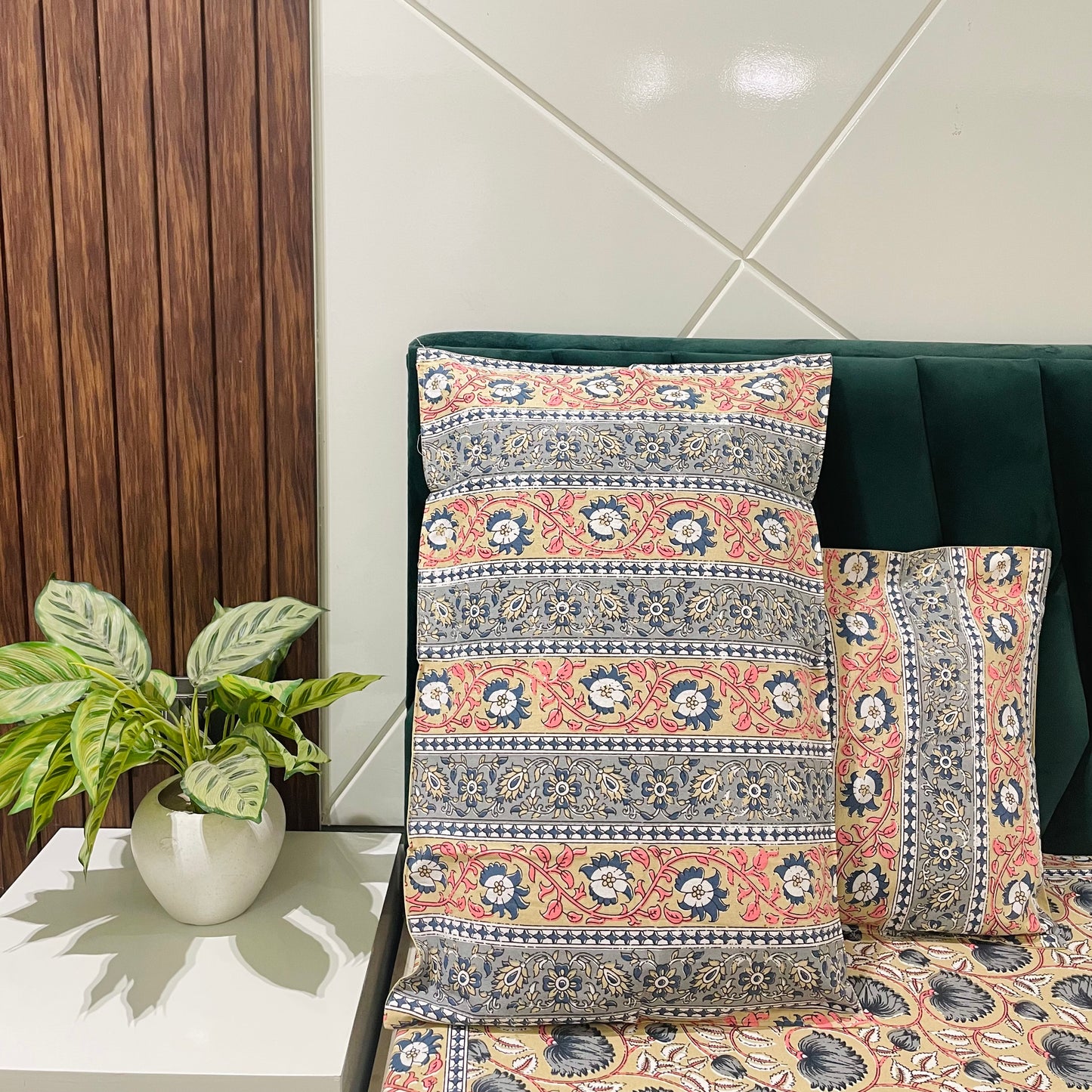 Pure Cotton Bedsheet  | 210 TC |