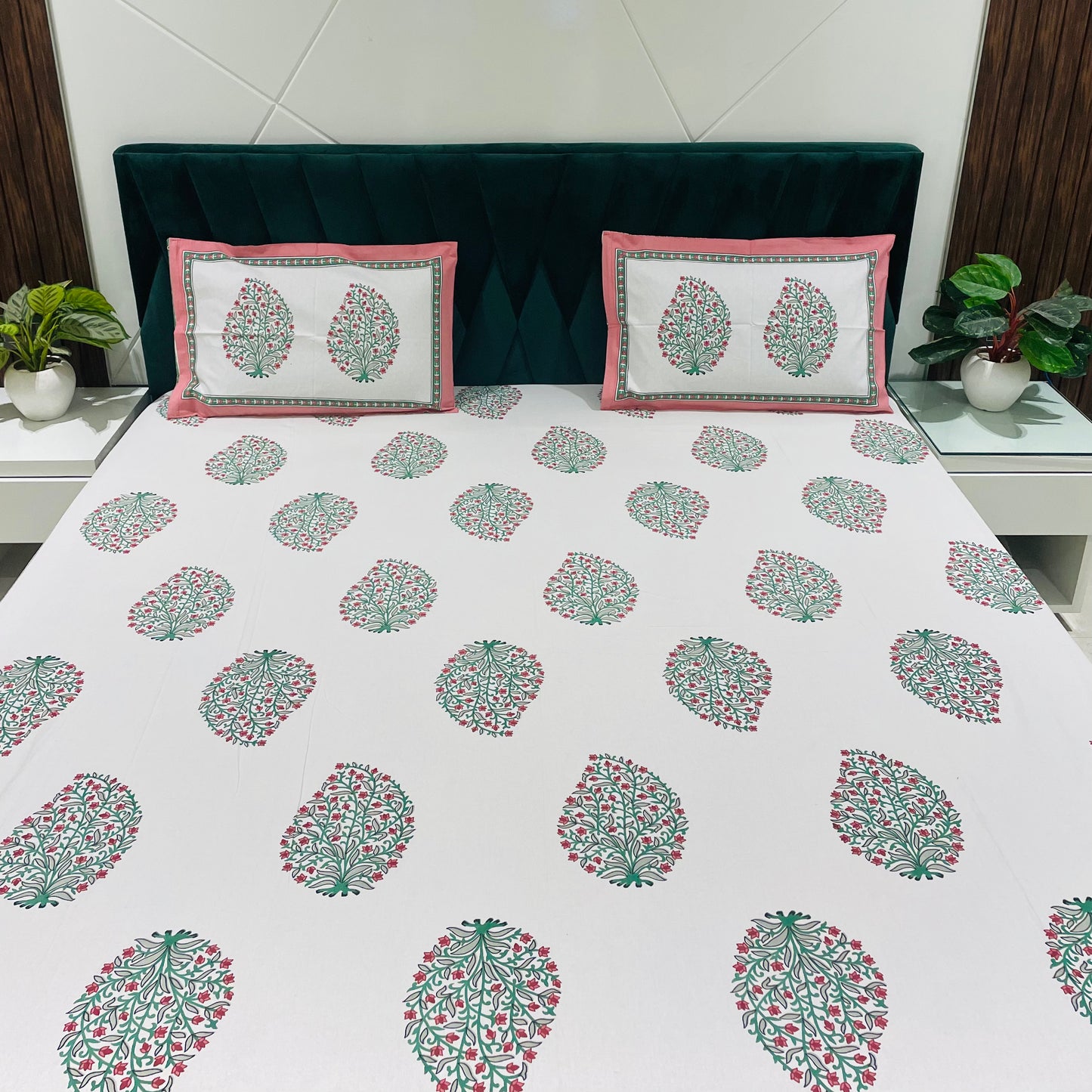 Pure Cotton Bedsheet | 210 TC |