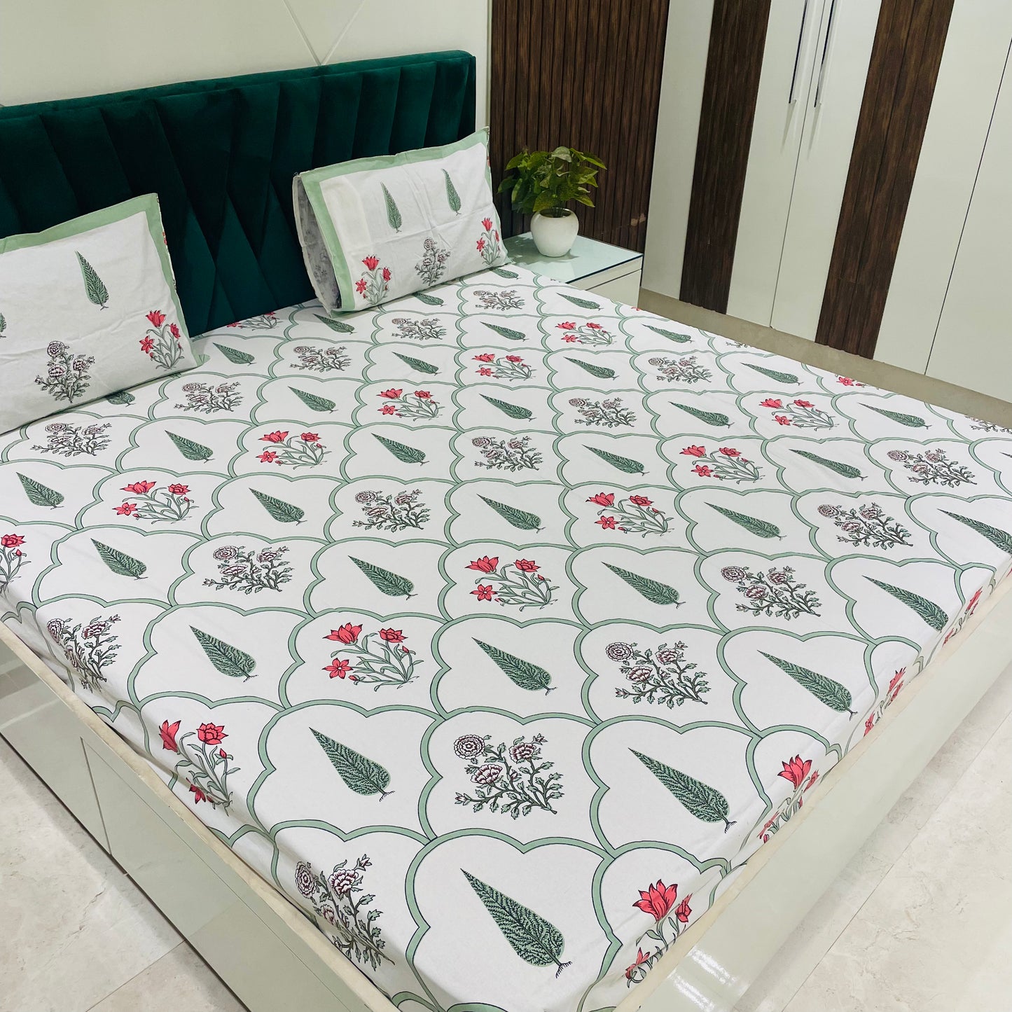 Pure Cotton Bedsheet | 210 TC |