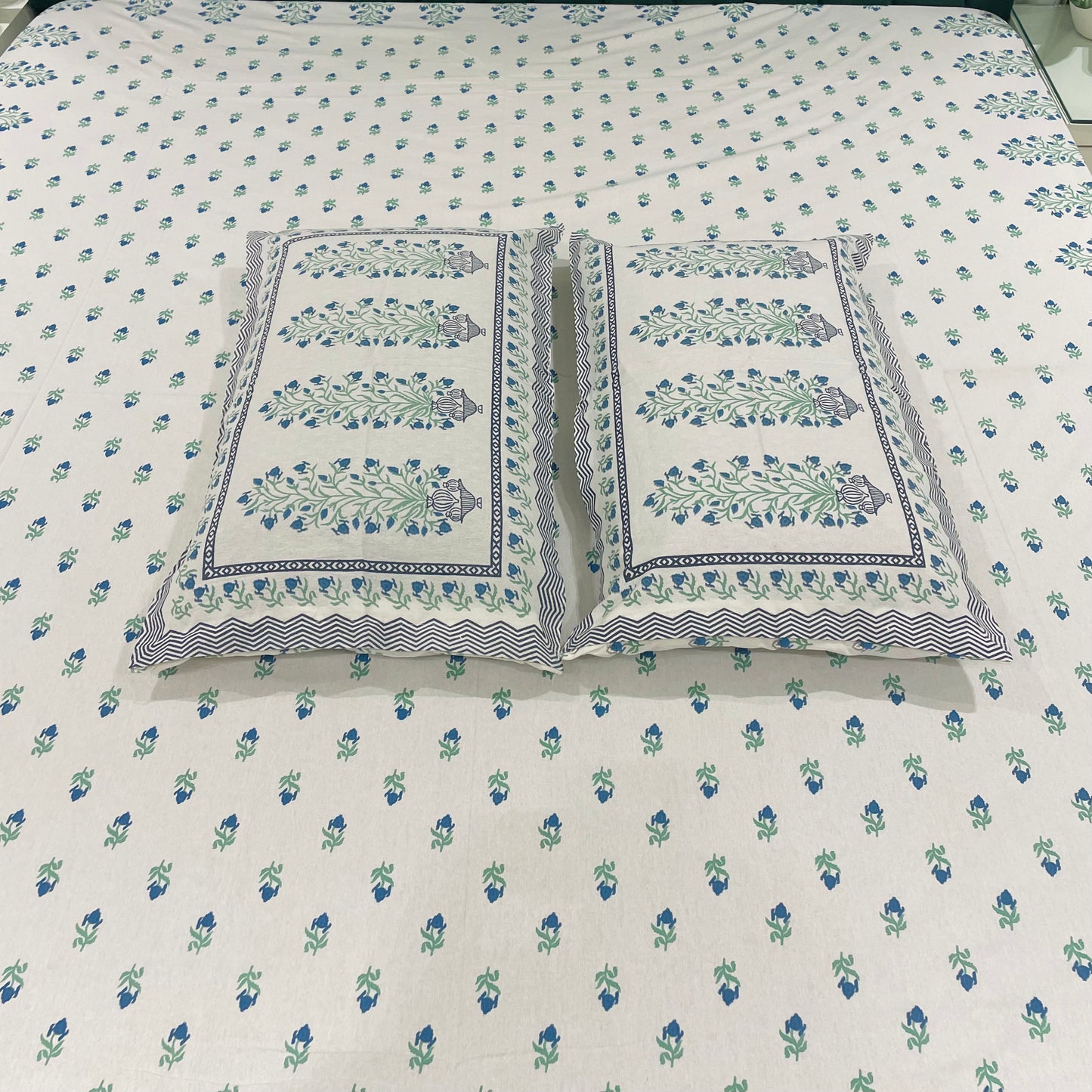 Pure Cotton Bedsheet | 210 TC |