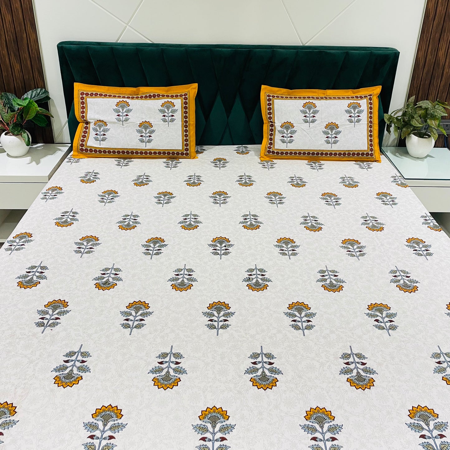 Pure Cotton Bedsheet | 210 TC |