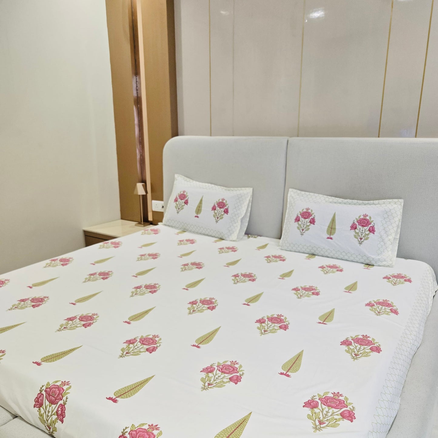 Pure Cotton Bedsheet | 210 TC |