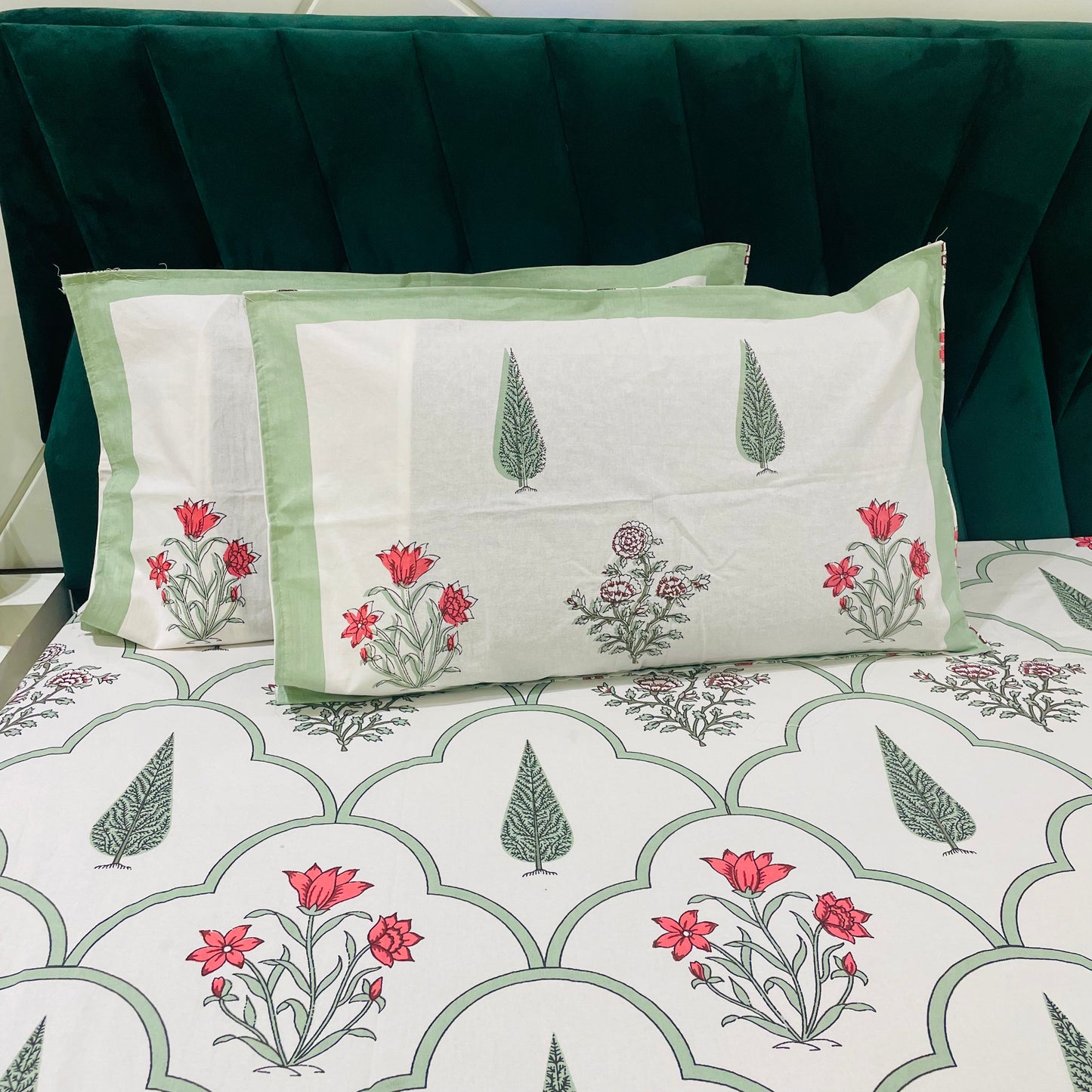 Pure Cotton Bedsheet | 210 TC |