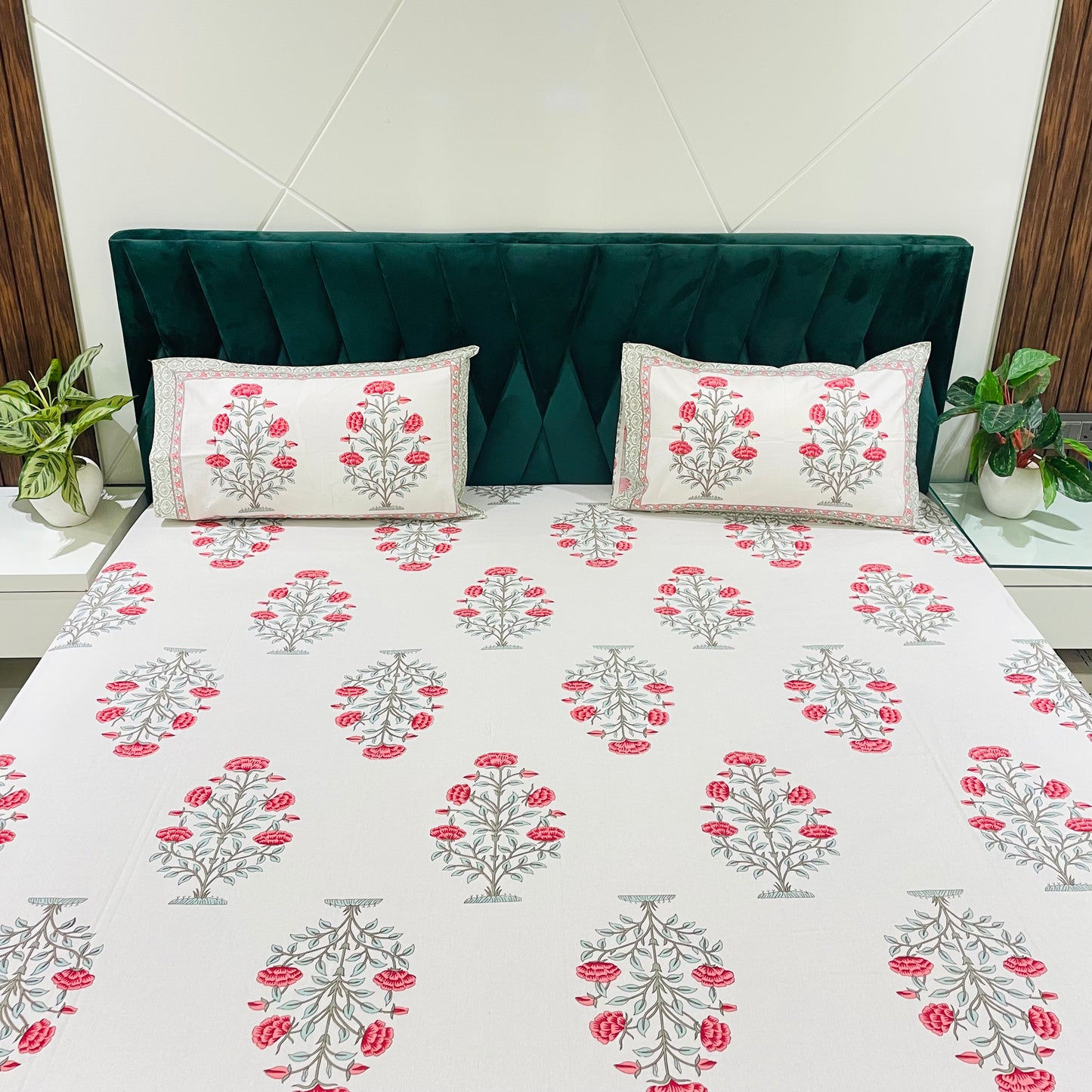 Pure Cotton Bedsheet | 210 TC |