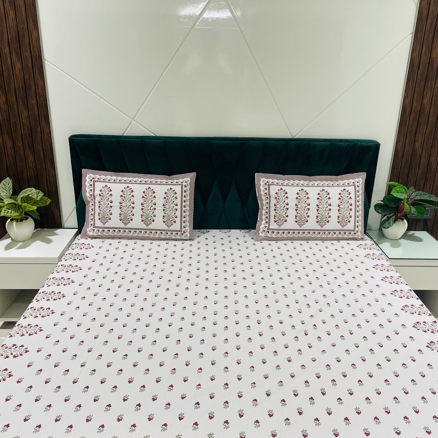 Pure Cotton Bedsheet | 210 TC |
