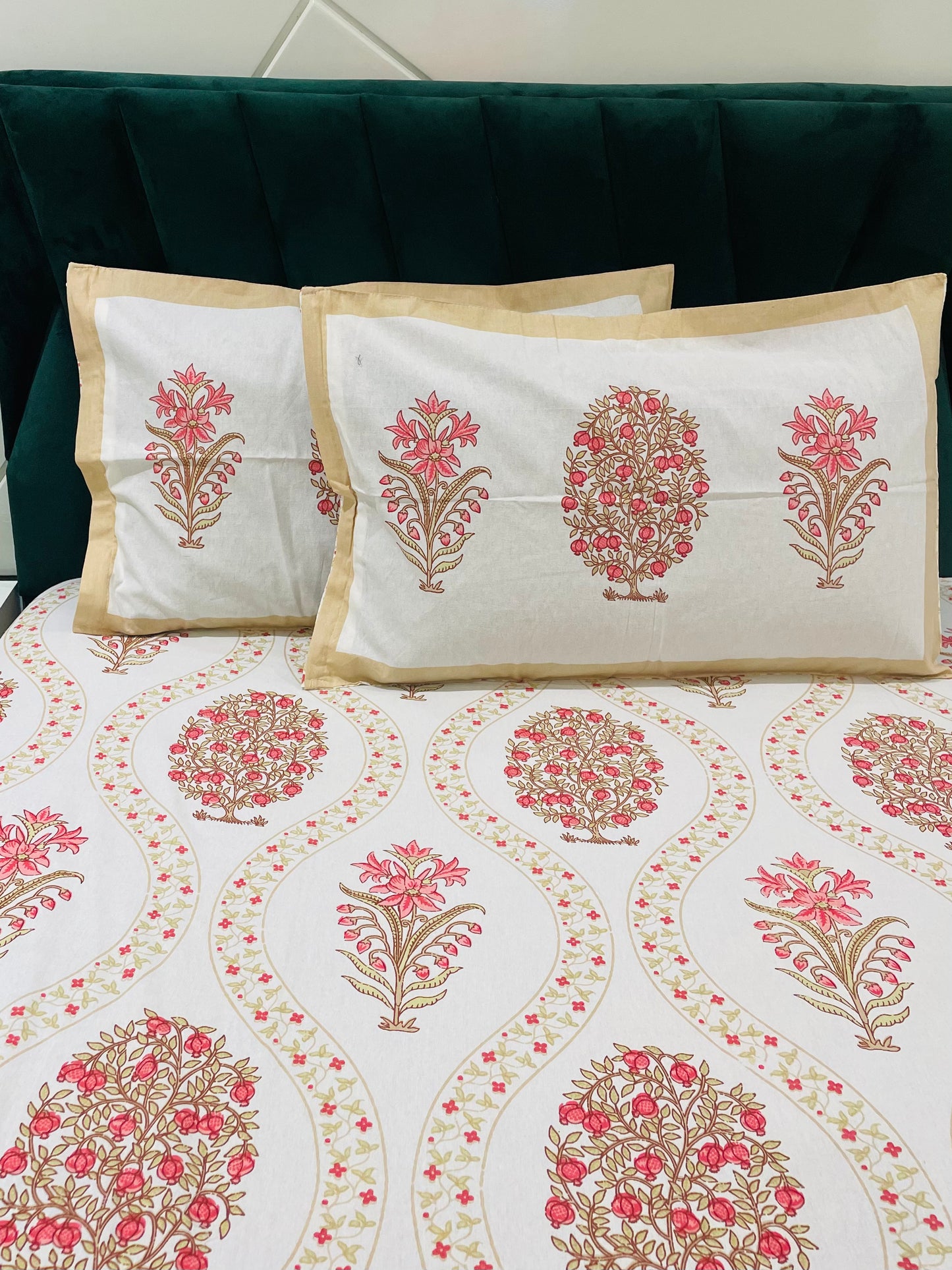 Pure Cotton Bedsheet | 210 TC |