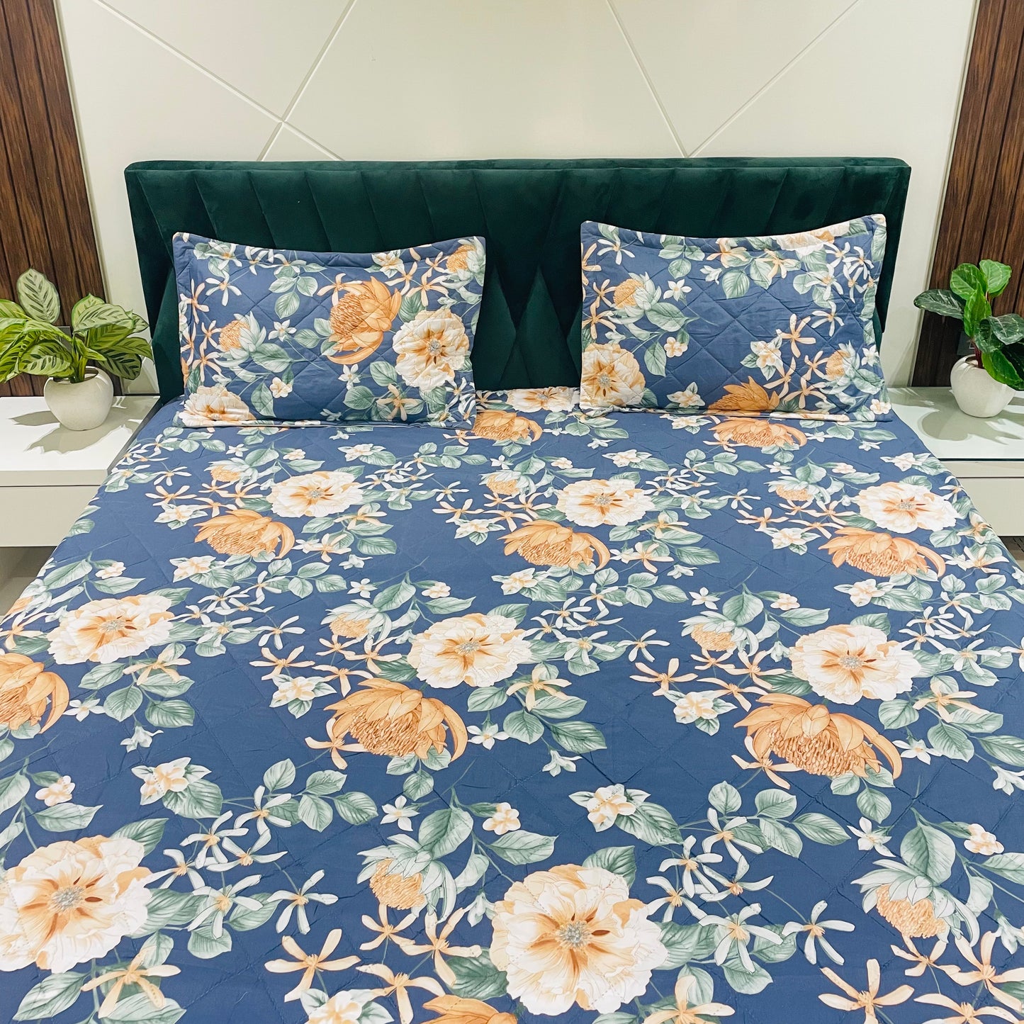 Micro Quilted Bed-Spread with Co-ordinated Pillow Covers | 90"x100" |