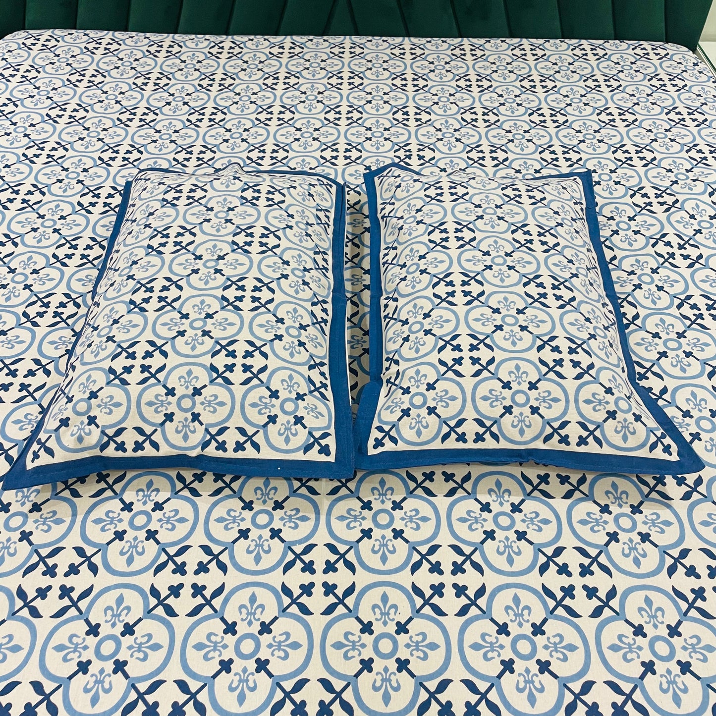 Pure Cotton Bedsheet | 210 TC |