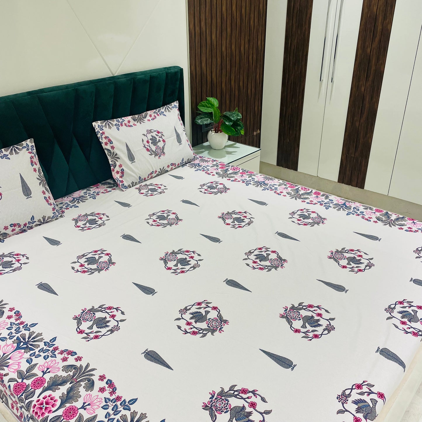 Pure Cotton Bedsheet | 210 TC |